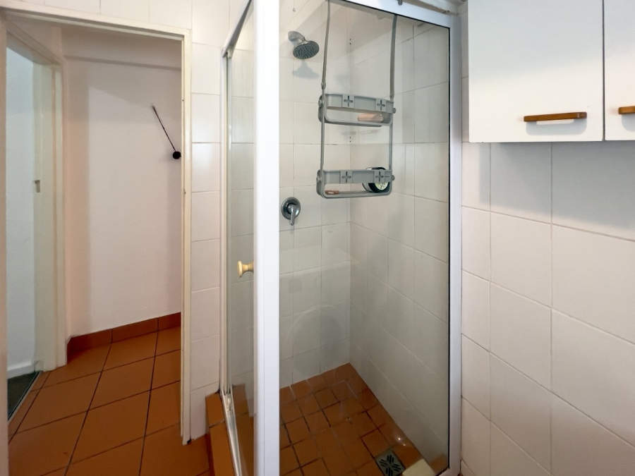 To Let 2 Bedroom Property for Rent in Tamboerskloof Western Cape